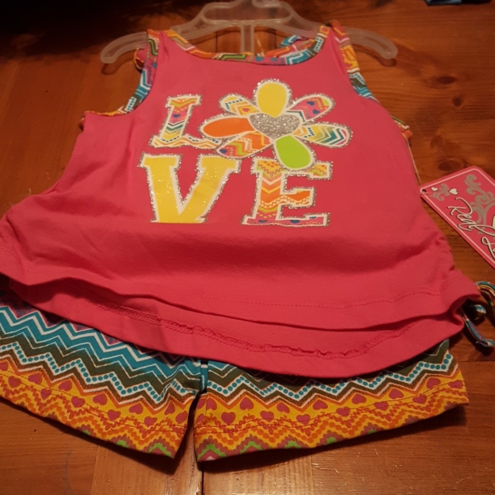 Real love shorts set girls